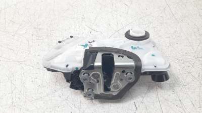 Recambio de cerradura puerta delantera derecha para toyota corolla (e21) 2019- referencia OEM IAM 6903002511  