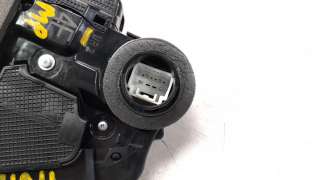 Recambio de cerradura puerta trasera derecha para toyota corolla (e21) 2019- referencia OEM IAM 6905002580  