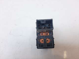 Recambio de mando elevalunas delantero derecho para hyundai bayon 2023-2023 bayon referencia OEM IAM 93581Q0000 93581Q0000 