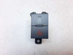 Recambio de warning para hyundai bayon 2023-2023 bayon referencia OEM IAM 93790Q0000DX5 93790Q0000DX5 