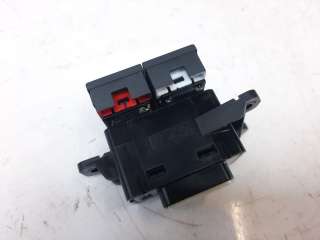 Recambio de warning para hyundai bayon 2023-2023 bayon referencia OEM IAM 93790Q0000DX5 93790Q0000DX5 