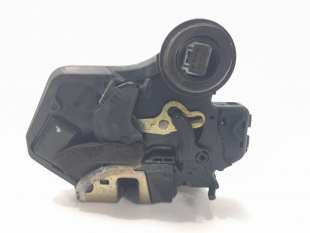 Recambio de cerradura puerta trasera izquierda para toyota land cruiser (j12) 2002-2009 3.0 turbodiesel referencia OEM IAM 69060