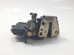 Recambio de cerradura puerta trasera izquierda para toyota land cruiser (j12) 2002-2009 3.0 turbodiesel referencia OEM IAM 69060 2