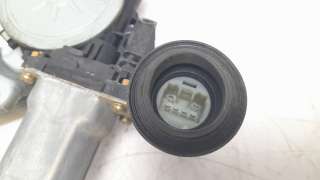 Recambio de elevalunas delantero derecho para toyota land cruiser (j12) 2002-2009 3.0 turbodiesel referencia OEM IAM 8571058010 