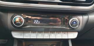 Recambio de mando climatizador para hyundai kona 2017- referencia OEM IAM 97250CMA0  