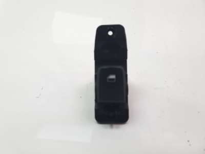 Recambio de mando elevalunas delantero derecho para hyundai kona 2017- referencia OEM IAM 3K552B1200  