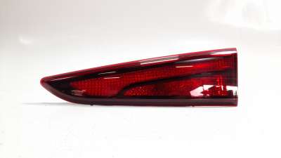 Recambio de piloto trasero derecho interior para hyundai kona 2017- referencia OEM IAM 92404J9500  