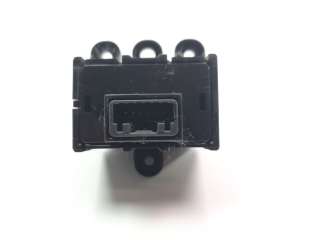 Recambio de warning para hyundai kona 2017- referencia OEM IAM 93790J9AA0  