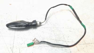 Recambio de piloto trasero derecho para ktm 125 duke 2016- referencia OEM IAM JY401024  