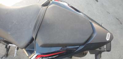 Recambio de asiento para honda cb 500f 2016- referencia OEM IAM 77300MKPDN1  