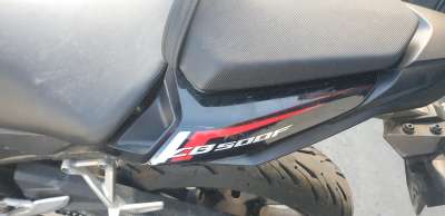Recambio de moldura para honda cb 500f 2016- referencia OEM IAM 77250MKPDP0ZA  
