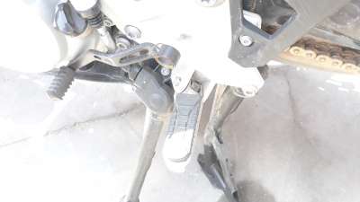 Recambio de estribo lateral para bmw f 750 gs 2017- referencia OEM IAM 46718564827  