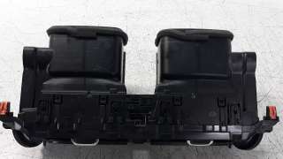 Recambio de rejilla aireadora para toyota corolla (e21) 2019- referencia OEM IAM 5567002830 5567002840 
