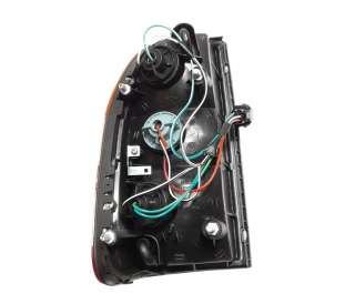 Recambio de piloto trasero derecho para mitsubishi l 200 (k6/7) 1996- referencia OEM IAM MR109128 108700150 MB8154053
