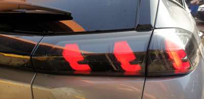Recambio de piloto trasero derecho interior para peugeot 2008 (p1) 2019- allure referencia OEM IAM 9850438380  