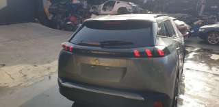 Recambio de porton trasero para peugeot 2008 (p1) 2019- allure referencia OEM IAM 9831045880  
