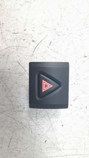 Recambio de warning para hyundai kona 2017- 1.0 tgdi cat referencia OEM IAM 93790J9000  