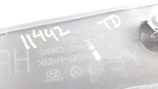 Recambio de moldura para hyundai tucson 2015- referencia OEM IAM 87860N7000  