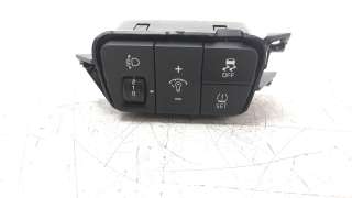 Recambio de interruptor para kia rio (yb) 2016- 1.2 cat referencia OEM IAM 84757H8000  