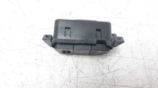 Recambio de interruptor para kia rio (yb) 2016- 1.2 cat referencia OEM IAM 84757H8000  