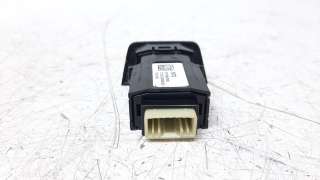 Recambio de warning para hyundai tucson 2015- referencia OEM IAM 93790N7000  
