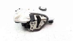 Recambio de cerradura puerta delantera derecha para toyota hilux vii 2016-2020 2.4 d referencia OEM IAM 6903002480  