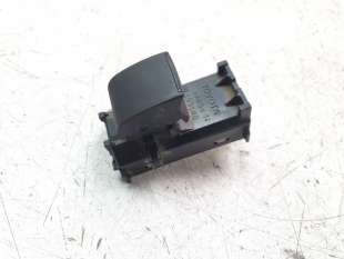 Recambio de mando elevalunas trasero izquierdo para toyota hilux vii 2016-2020 2.4 d referencia OEM IAM 848100K080  