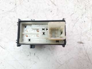 Recambio de mando elevalunas trasero izquierdo para toyota hilux vii 2016-2020 2.4 d referencia OEM IAM 848100K080  