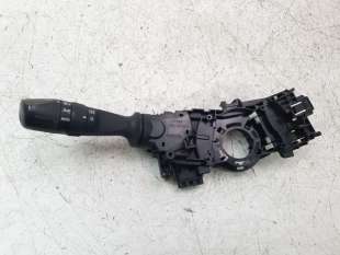 Recambio de mando intermitentes para toyota hilux vii 2016-2020 2.4 d referencia OEM IAM 17J293  