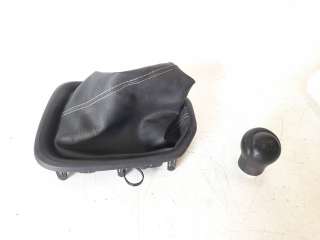 Recambio de pomo palanca cambio para toyota hilux vii 2016-2020 2.4 d referencia OEM IAM 335040K230C0  
