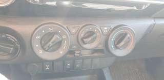 Recambio de mando calefaccion / aire acondicionado para toyota hilux vii 2016-2020 2.4 d referencia OEM IAM 559000KD61  