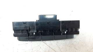 Recambio de interruptor para kia stonic (ybcuv) 2017- 1.0 tgdi cat referencia OEM IAM 93300H8AF0  