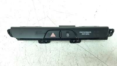 Recambio de warning para kia stonic (ybcuv) 2017- 1.0 tgdi cat referencia OEM IAM 93790H8011WK  