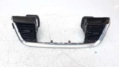 Recambio de rejilla aireadora para kia stonic (ybcuv) 2017- 1.0 tgdi cat referencia OEM IAM 84740H8AEDFHS  