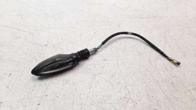 Recambio de piloto trasero derecho para kymco agility 50/125 2005- referencia OEM IAM 33400LFC2E10  