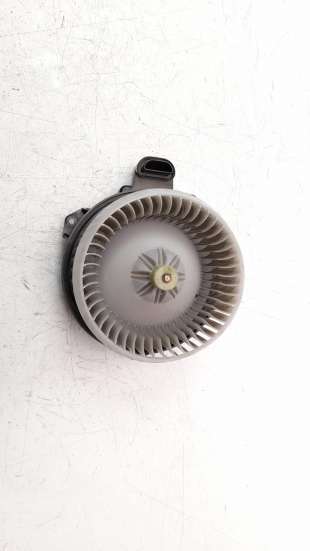 Recambio de ventilador calefaccion para toyota rav 4 2012-2019 referencia OEM IAM 2727008105  