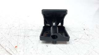 Recambio de cerradura capo para kia stonic (ybcuv) 2017- 1.6 crdi cat referencia OEM IAM 8118234000  
