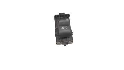 Recambio de mando elevalunas delantero derecho para toyota prius+ 2012- 1.8 16v (híbrido) referencia OEM IAM 8481033120  