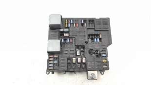 Recambio de caja reles / fusibles para volvo xc60 2017- referencia OEM IAM 32268453  