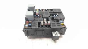 Recambio de caja reles / fusibles para volvo xc60 2017- referencia OEM IAM 32268453   2