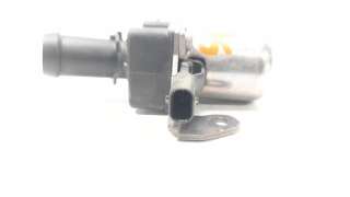 Recambio de bomba agua para volvo xc60 2017- referencia OEM IAM 32222660  
