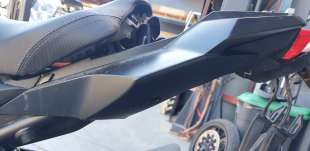 Recambio de moldura para honda cb 650r 2018- cb 650r referencia OEM IAM 77241MKYD50ZB  