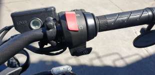 Recambio de piña luces derecha para honda cb 650r 2018- cb 650r referencia OEM IAM 35130MKND11  