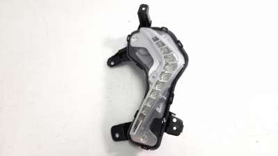 Recambio de piloto delantero derecho para hyundai tucson 2015- 1.6 crdi cat referencia OEM IAM 92208D7700  