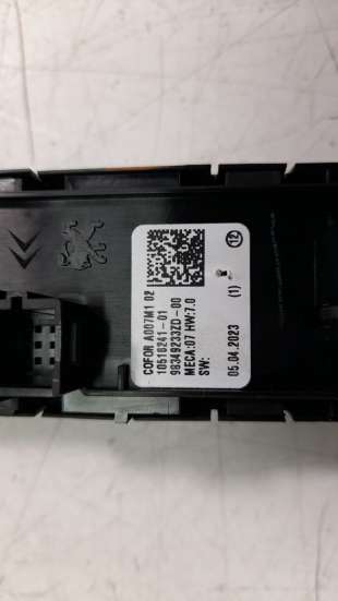Recambio de mando elevalunas delantero izquierdo para citroën c4 2021- pure tech referencia OEM IAM 96788281ZD   2