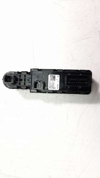 Recambio de mando elevalunas delantero izquierdo para citroën c4 2021- pure tech referencia OEM IAM 96788281ZD  