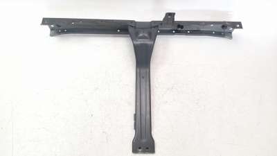 Recambio de travesaño superior para ssangyong korando 2010- 2.2 td cat referencia OEM IAM 5713034150  