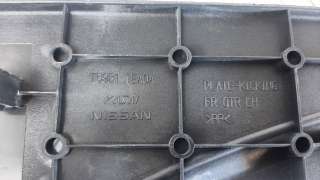 Recambio de moldura para nissan 370 z (z34) 2009- 3.7 v6 24v cat referencia OEM IAM 769B11EA0A  