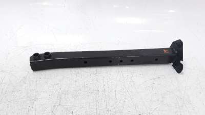Recambio de travesaño inferior para renault captur ii 2019- 1.3 tce referencia OEM IAM 758255533R  