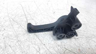 Recambio de cerradura capo para kia niro 2016- referencia OEM IAM 811812B000  